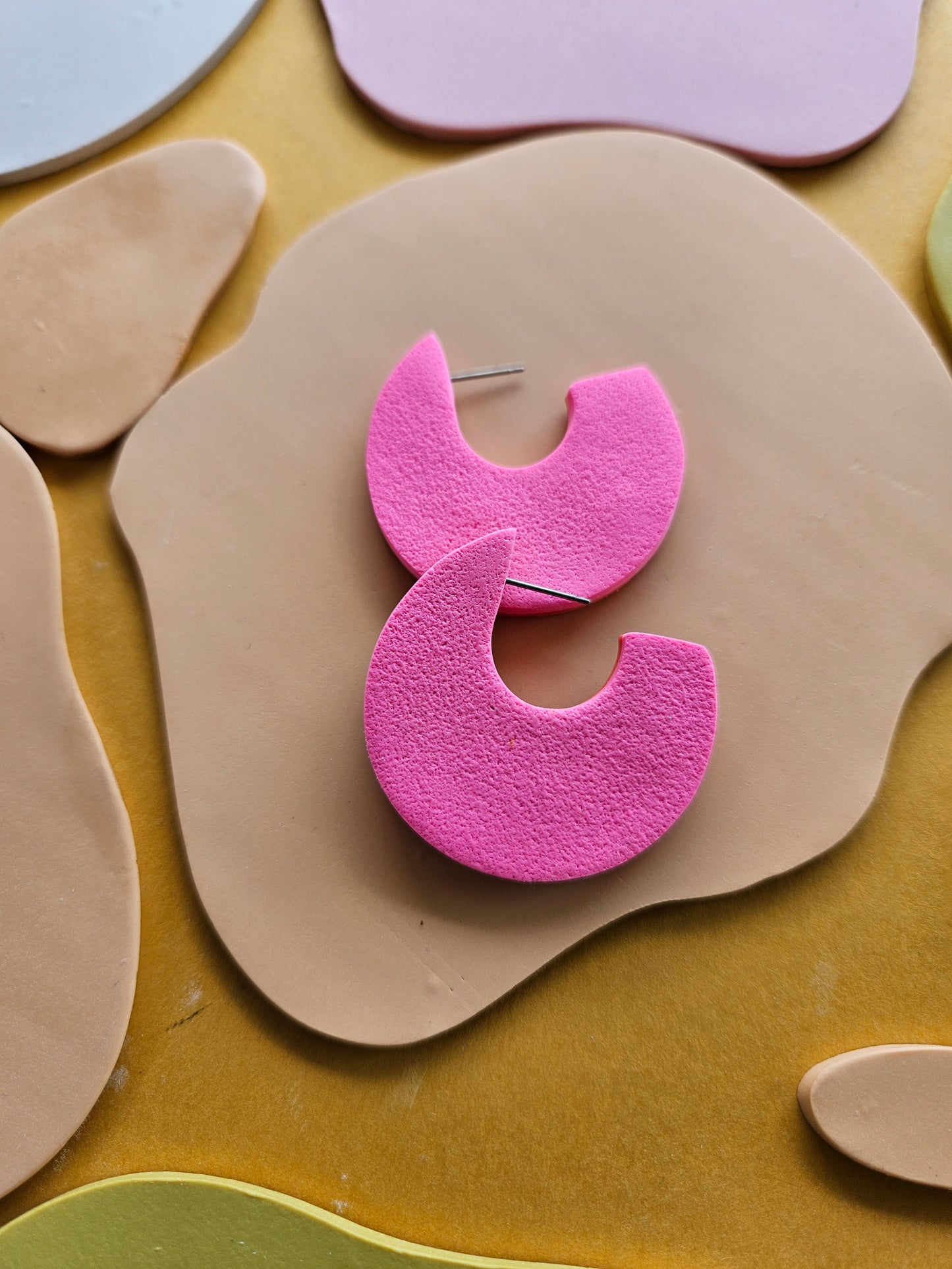 Two Tone Red + Pink Textured Circle Statement Earrings Hoops