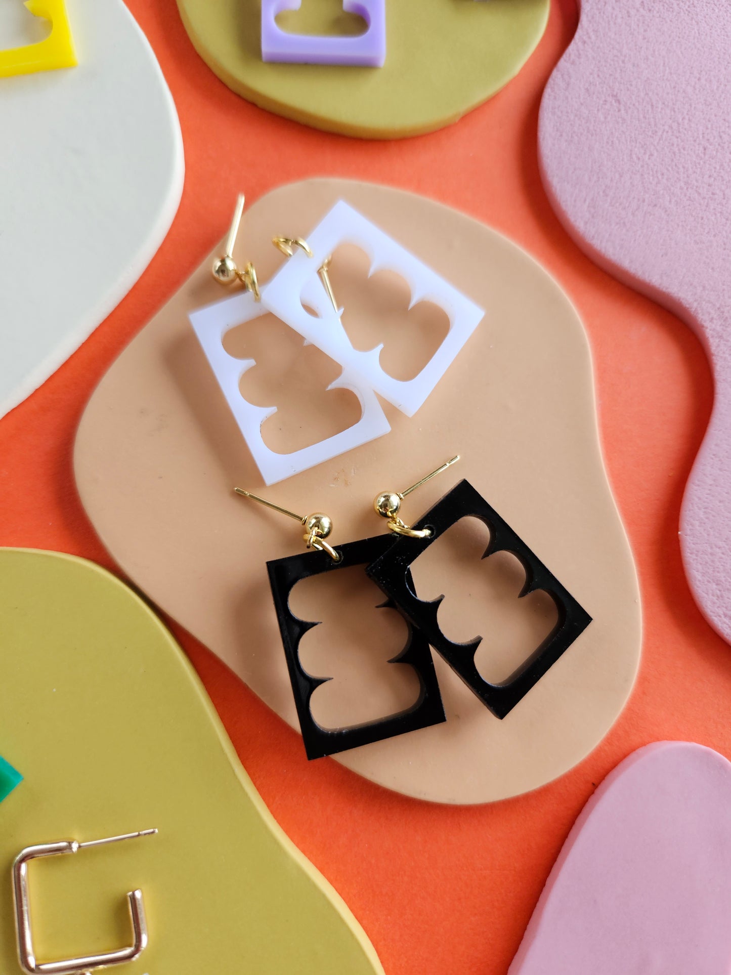 OUTLINE Lisa Congdon Earring No. 4 Medium Earring 1"